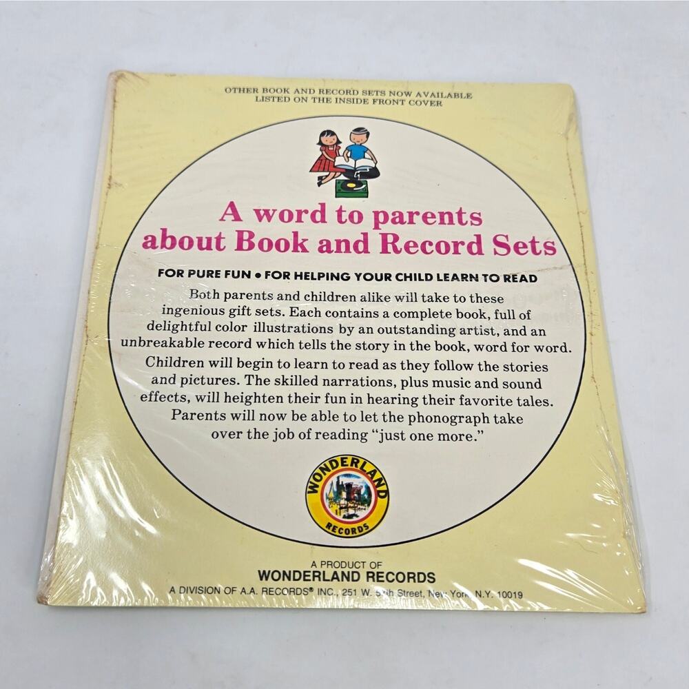 Puff The Magic Dragon Read & Hear 7" Record Book A Little Wonderland 1965 Sealed - Picture 2 of 5